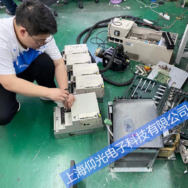 安川伺服驅動器報A.51維修SGDV-120A11A免費檢測